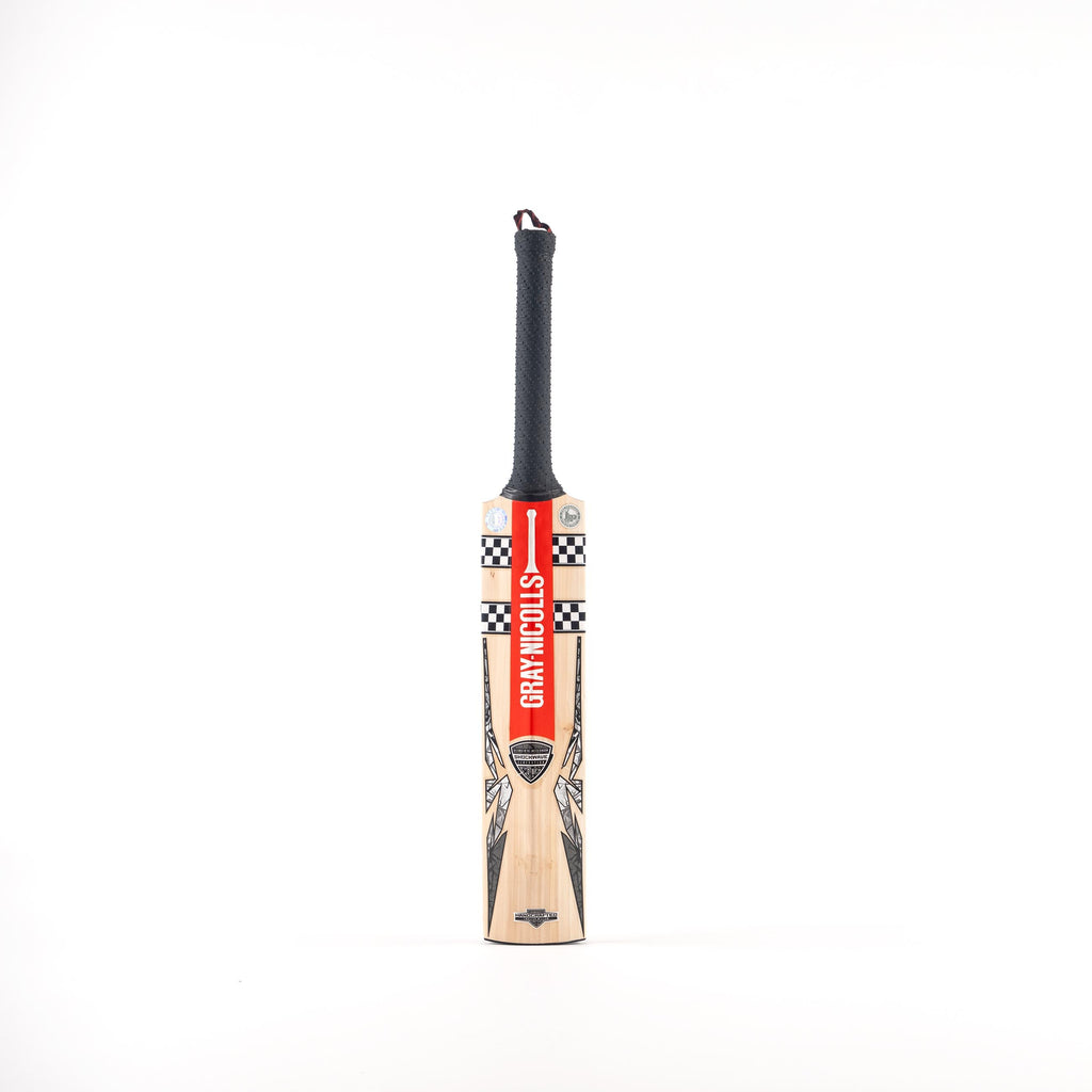 Shockwave 2.0 Academy Junior Cricket Bat