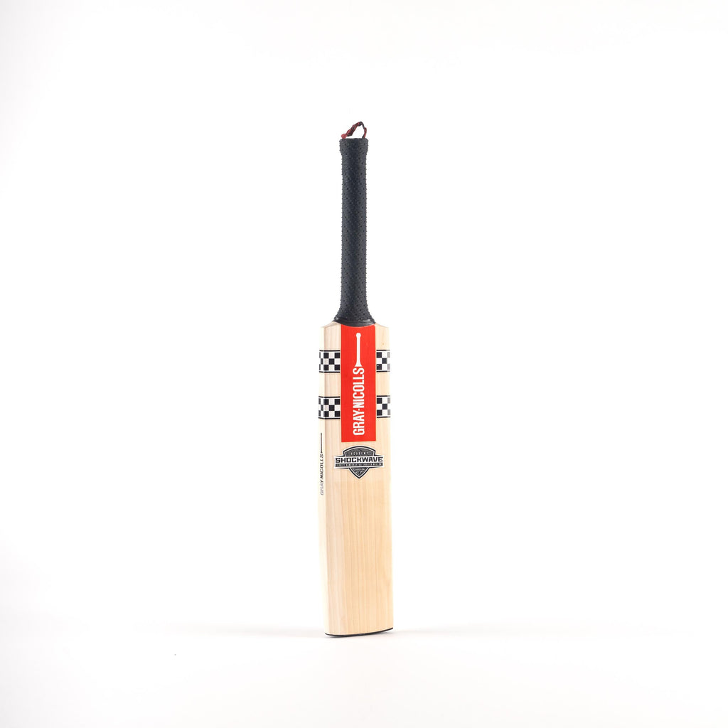 Shockwave 2.0 Academy Junior Cricket Bat