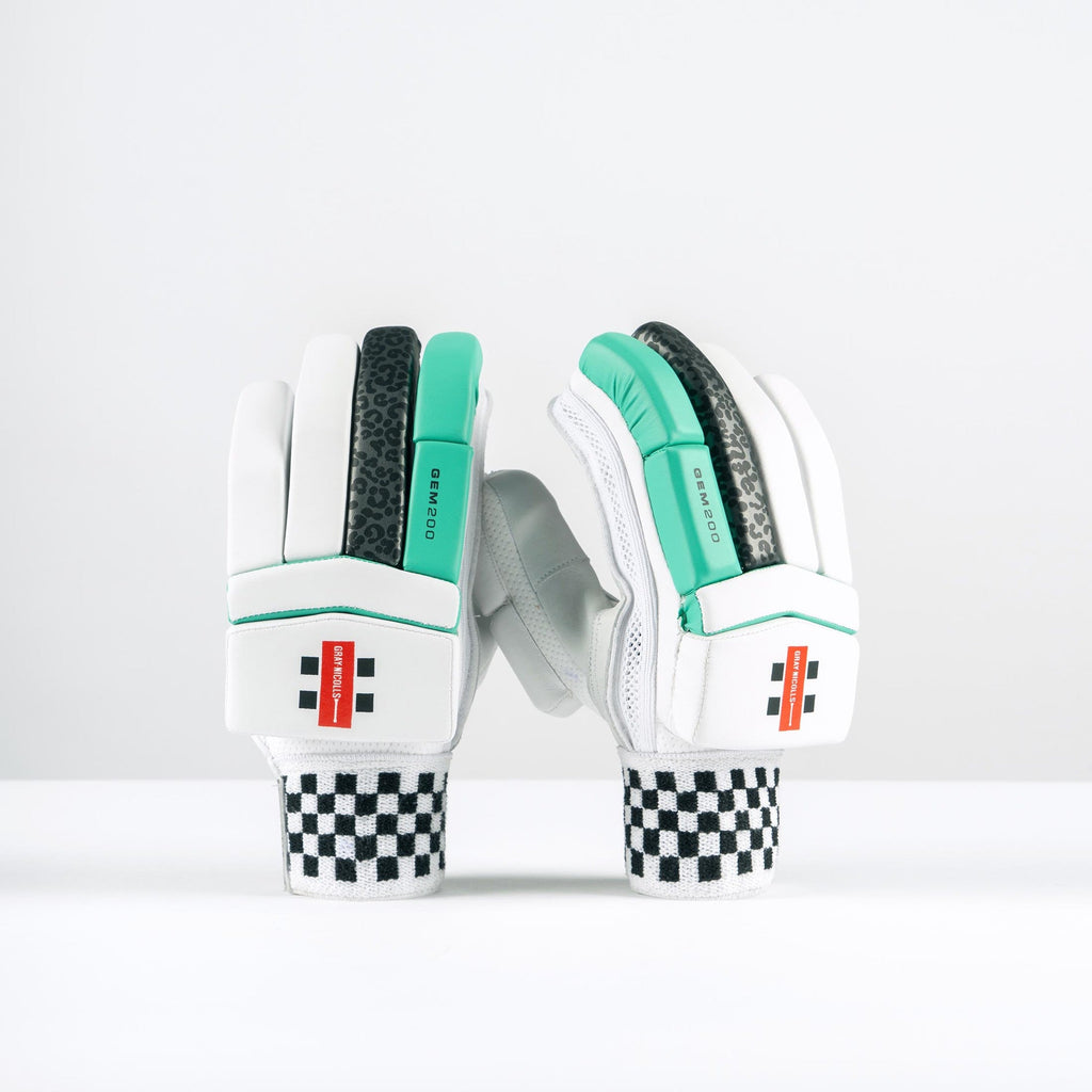 GEM 3.1 200 Junior Batting Gloves